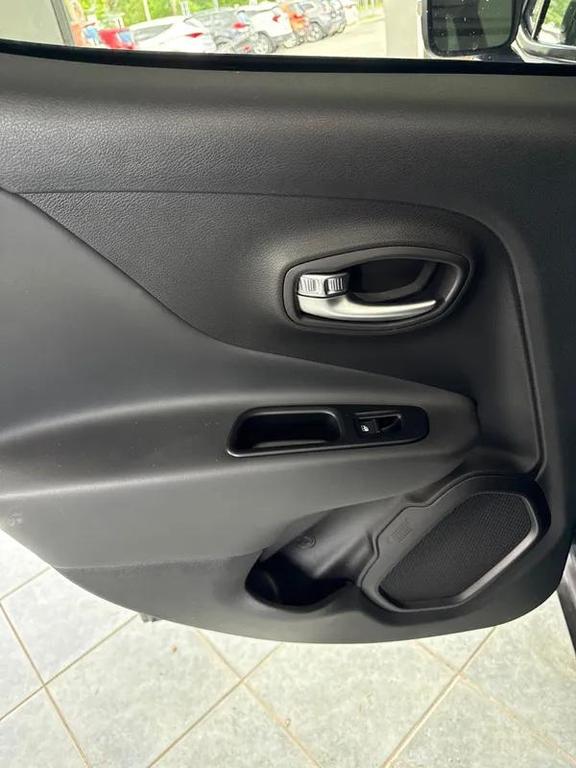 used 2021 Jeep Renegade car, priced at $16,495