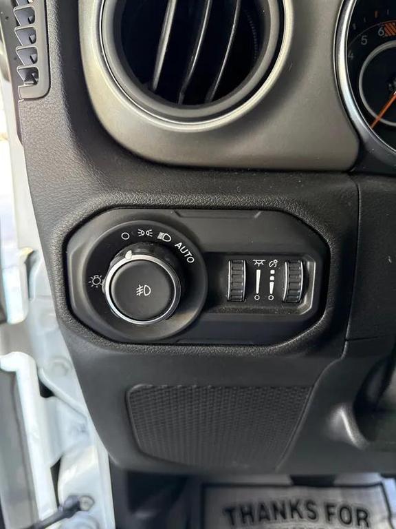 used 2021 Jeep Wrangler Unlimited car, priced at $27,995