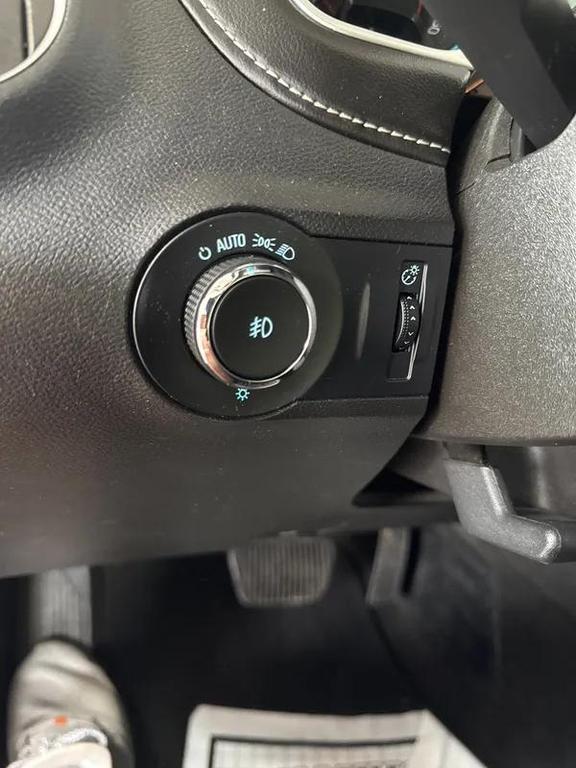 used 2013 Chevrolet Camaro car, priced at $14,995
