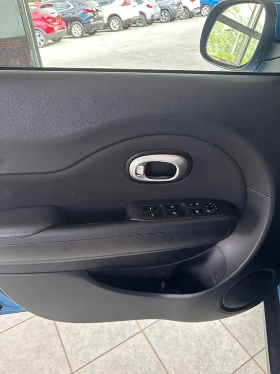used 2016 Kia Soul car, priced at $13,495
