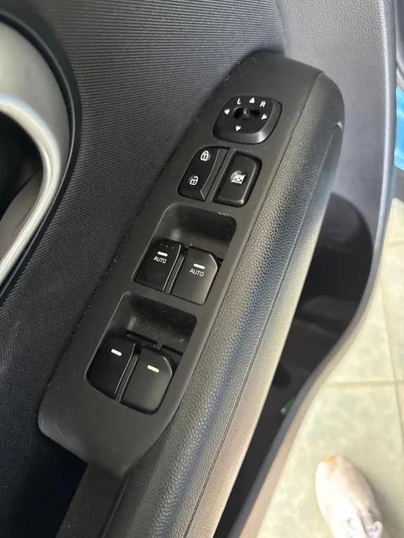 used 2016 Kia Soul car, priced at $13,495