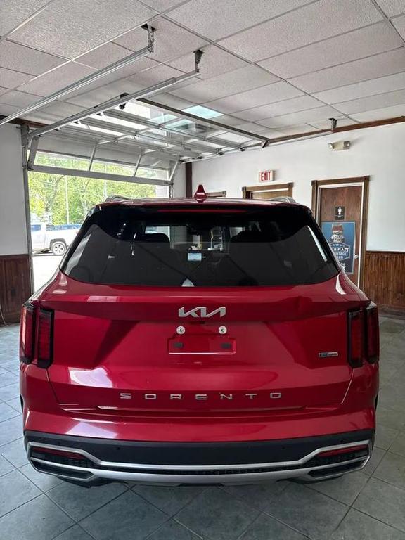used 2022 Kia Sorento Hybrid car, priced at $21,995