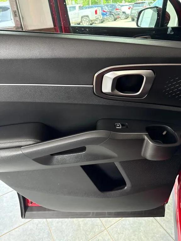 used 2022 Kia Sorento Hybrid car, priced at $21,995
