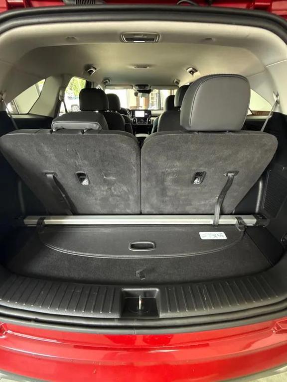 used 2022 Kia Sorento Hybrid car, priced at $21,995
