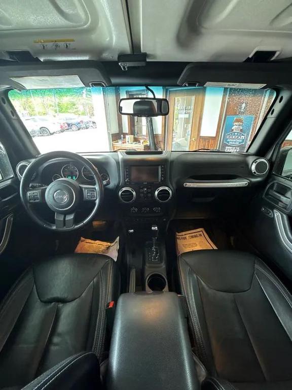 used 2016 Jeep Wrangler Unlimited car, priced at $19,995