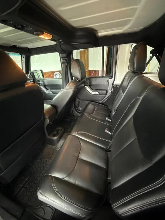 used 2016 Jeep Wrangler Unlimited car, priced at $19,995