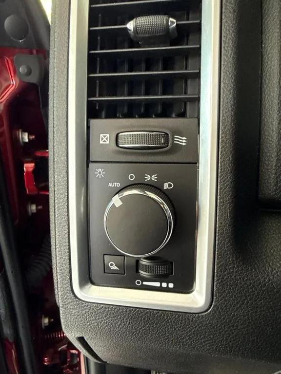 used 2021 Ram 1500 Classic car, priced at $29,495