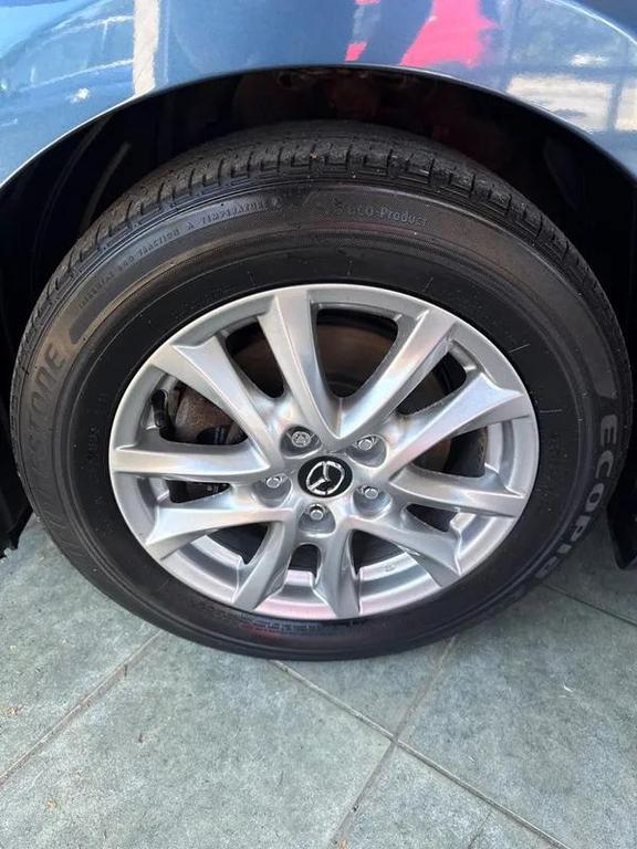 used 2018 Mazda Mazda3 car, priced at $12,995