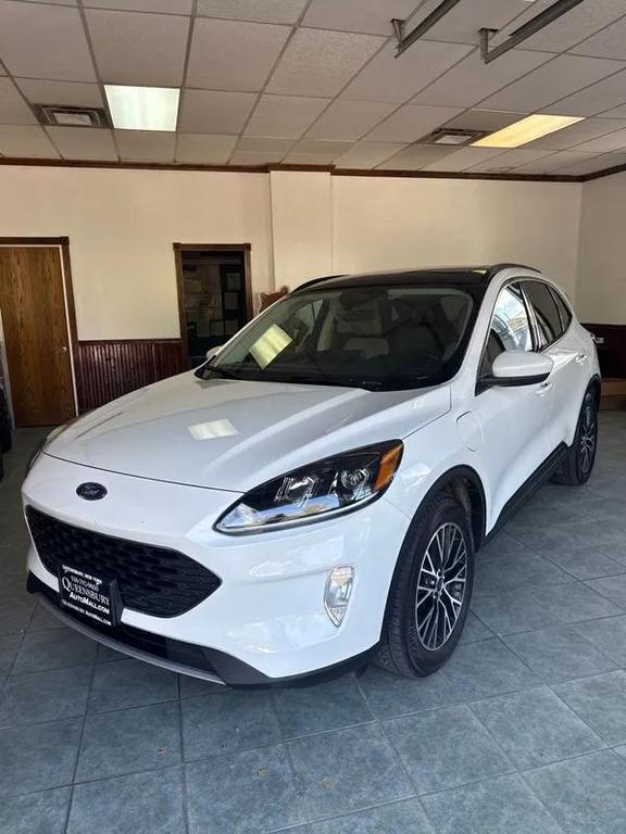used 2022 Ford Escape car, priced at $20,995