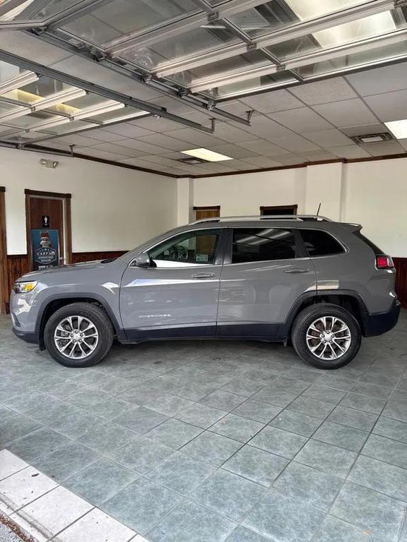 used 2019 Jeep Cherokee car, priced at $20,995