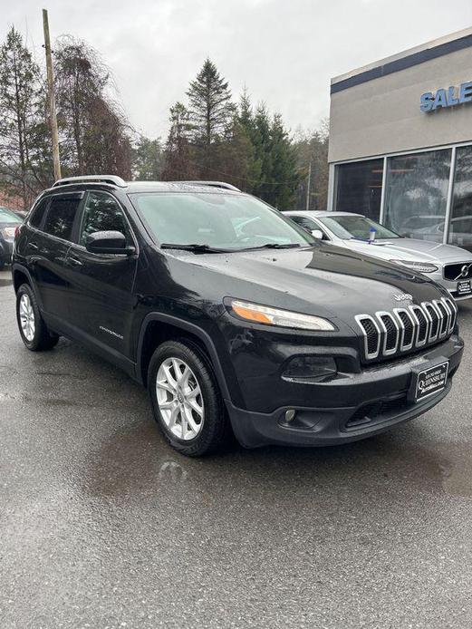 used 2016 Jeep Cherokee car, priced at $14,995