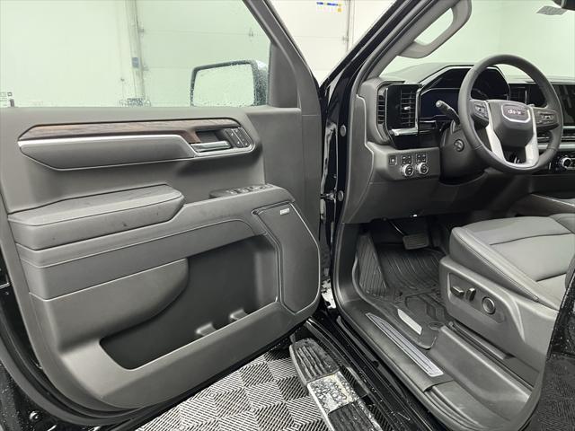 new 2025 GMC Sierra 1500 car, priced at $62,260
