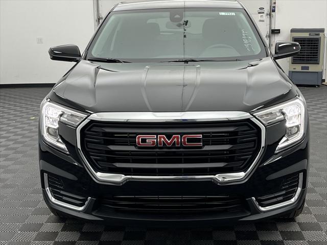 new 2024 GMC Terrain car, priced at $28,090