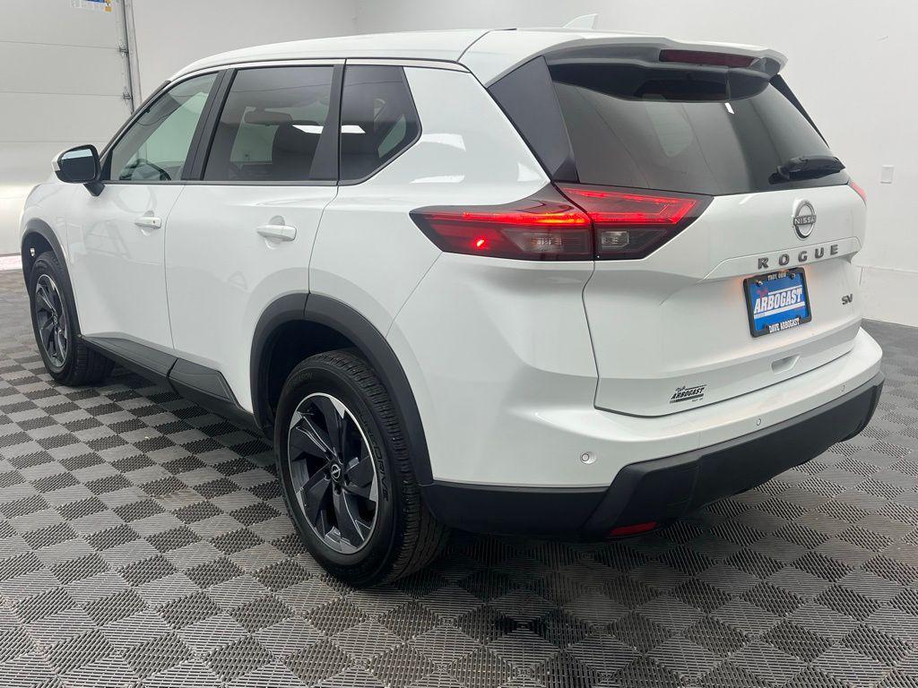 used 2024 Nissan Rogue car, priced at $19,981
