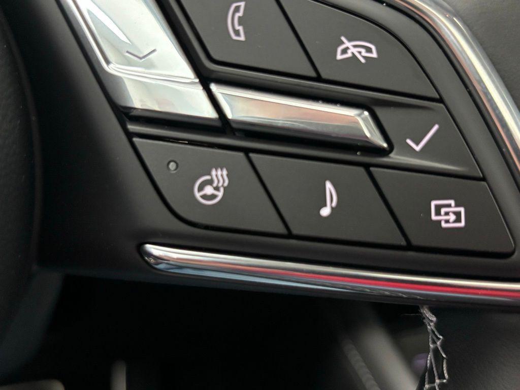 new 2025 Buick Envision car, priced at $43,085