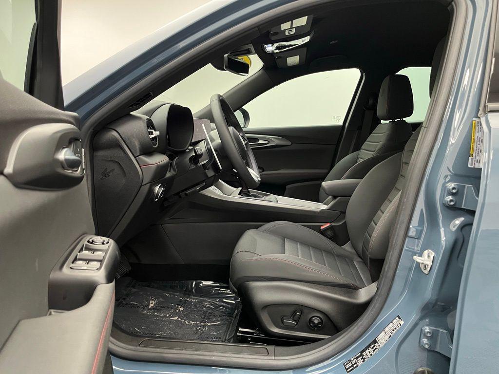 used 2024 Dodge Hornet car, priced at $25,465