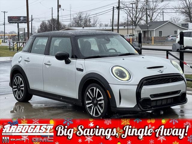 used 2022 MINI Hardtop car, priced at $23,386