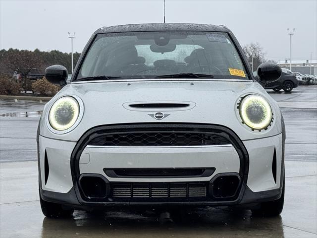 used 2022 MINI Hardtop car, priced at $23,386