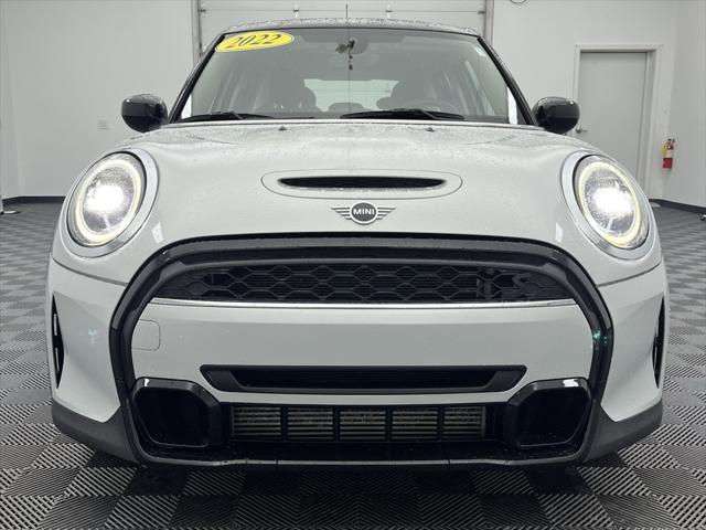 used 2022 MINI Hardtop car, priced at $23,298