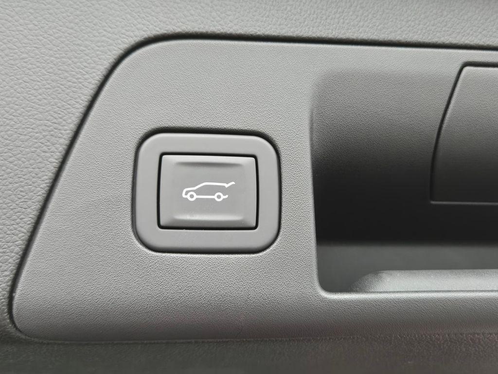 new 2025 Buick Envision car, priced at $39,500