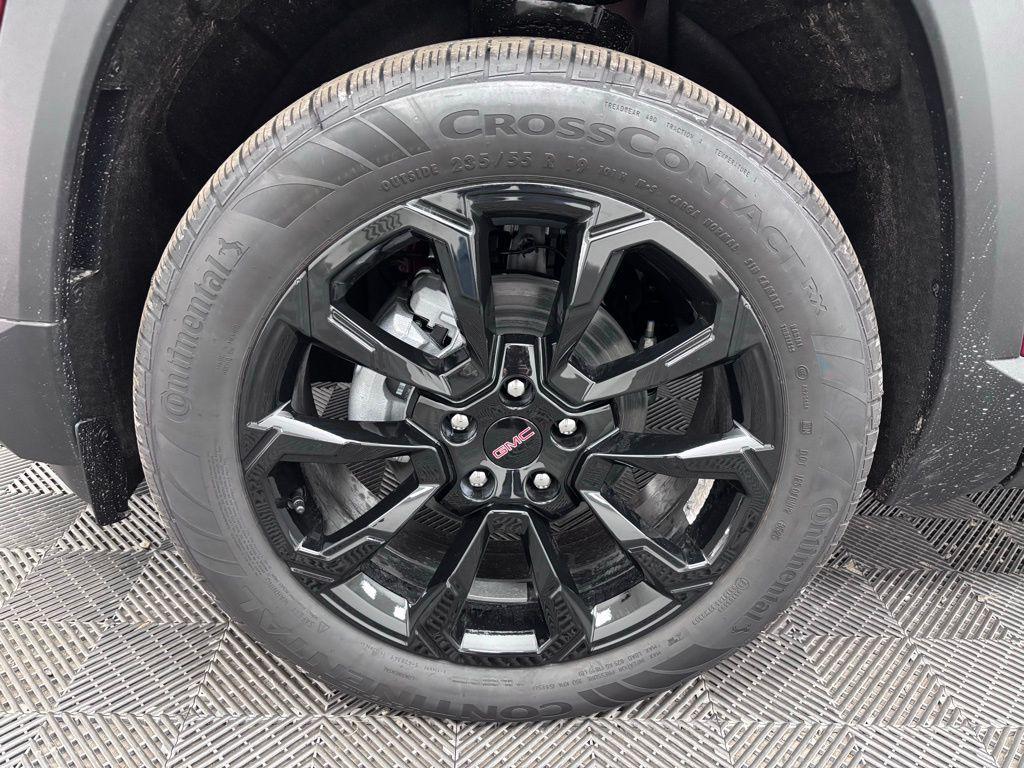 new 2026 GMC Terrain car, priced at $35,006