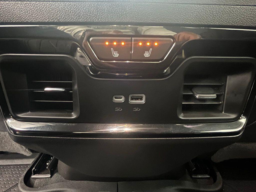 used 2022 Chevrolet Silverado 1500 car, priced at $49,138