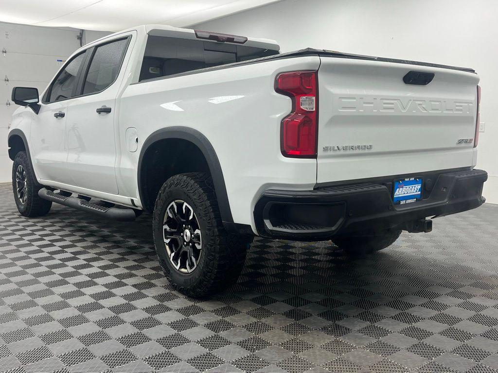 used 2022 Chevrolet Silverado 1500 car, priced at $49,138