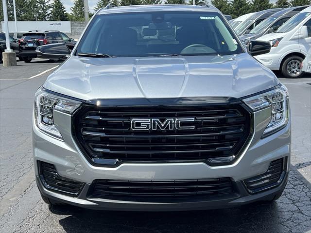 new 2024 GMC Terrain car, priced at $32,500