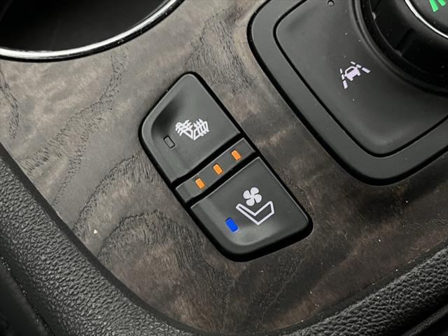 used 2022 GMC Acadia car, priced at $29,986