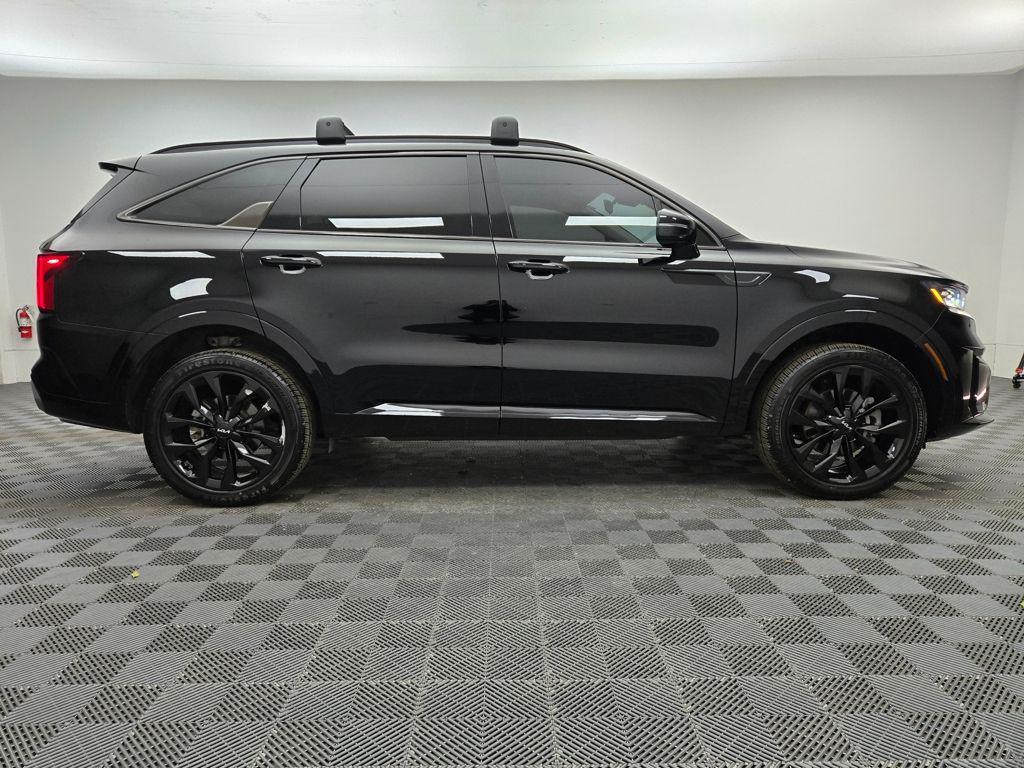 used 2022 Kia Sorento car, priced at $27,788