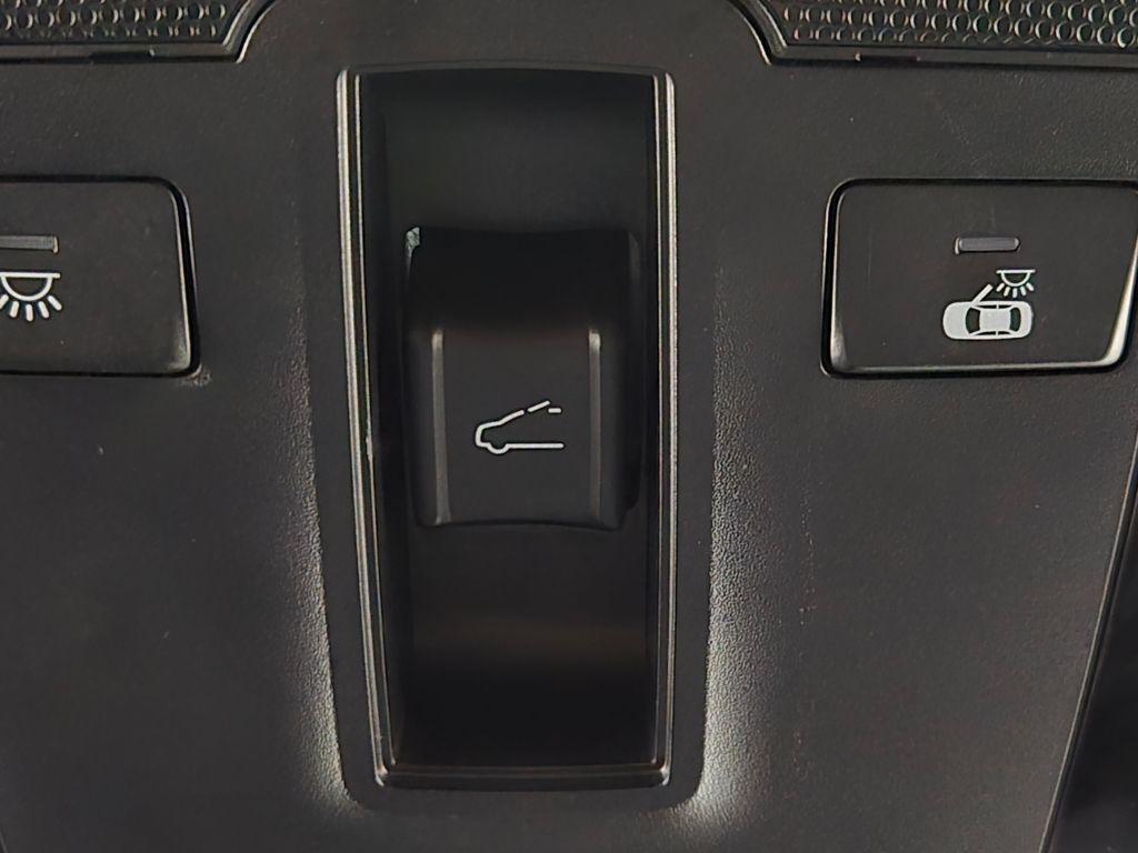 used 2022 Kia Sorento car, priced at $27,788