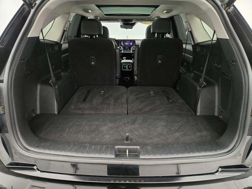 used 2022 Kia Sorento car, priced at $27,788