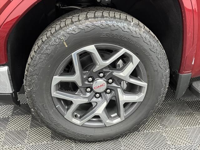 new 2025 GMC Sierra 1500 car, priced at $62,684