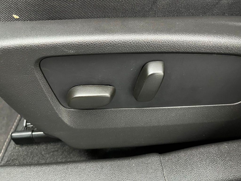 used 2022 Buick Envision car, priced at $26,248