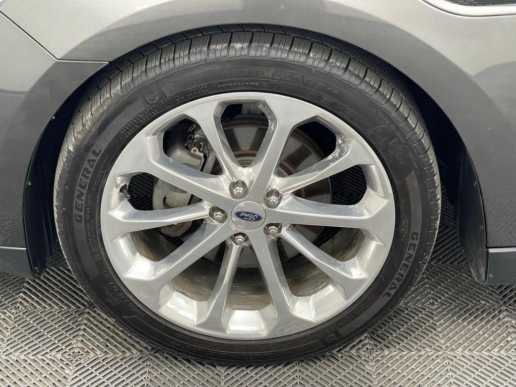 used 2015 Ford Taurus car, priced at $10,000