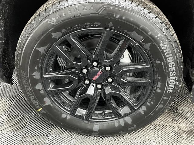 new 2025 GMC Sierra 1500 car, priced at $59,997