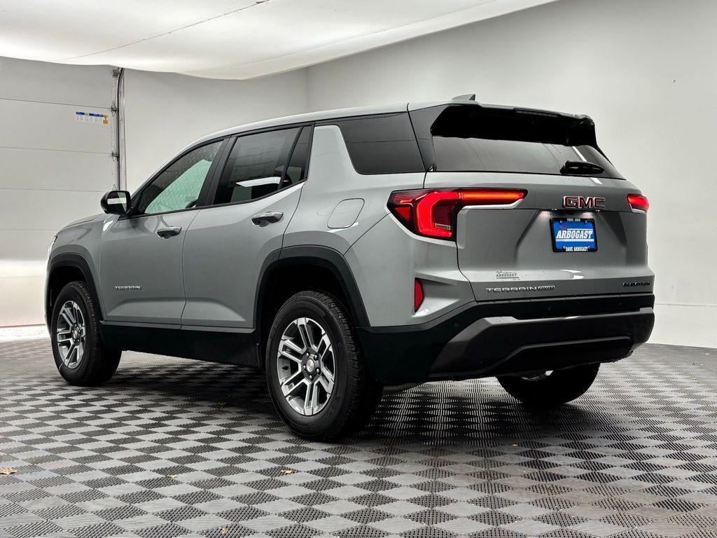 new 2026 GMC Terrain car, priced at $34,482