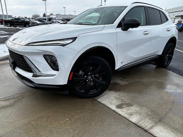 used 2025 Buick Envision car, priced at $31,940