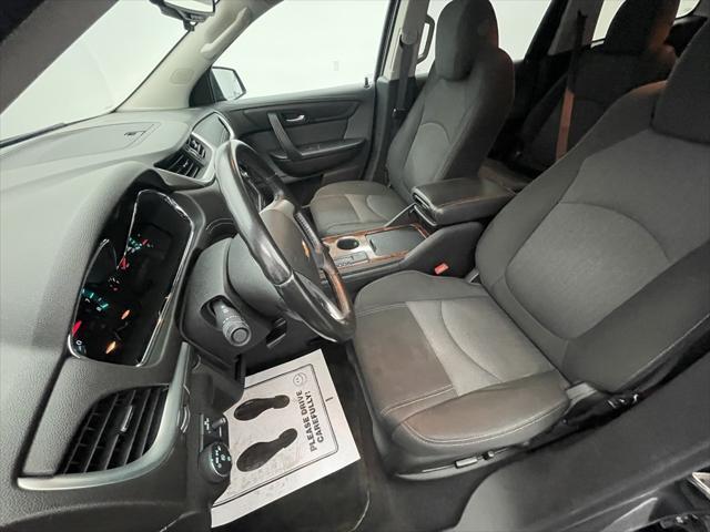 used 2014 Chevrolet Traverse car, priced at $9,495