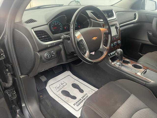 used 2014 Chevrolet Traverse car, priced at $9,495