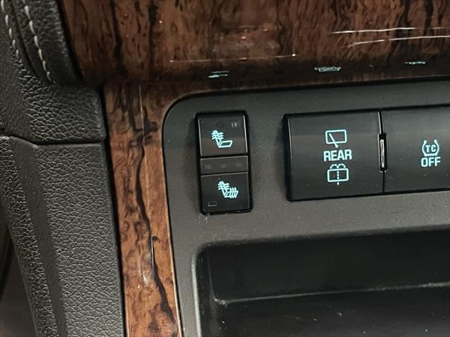 used 2014 Chevrolet Traverse car, priced at $9,495