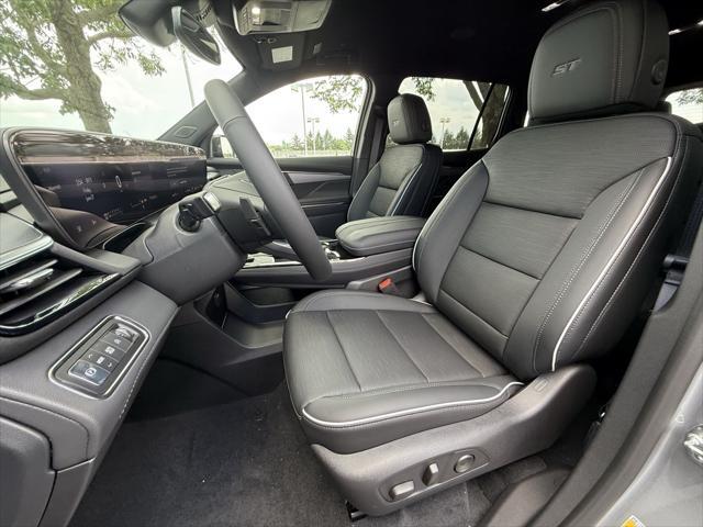 new 2025 Buick Enclave car, priced at $50,980