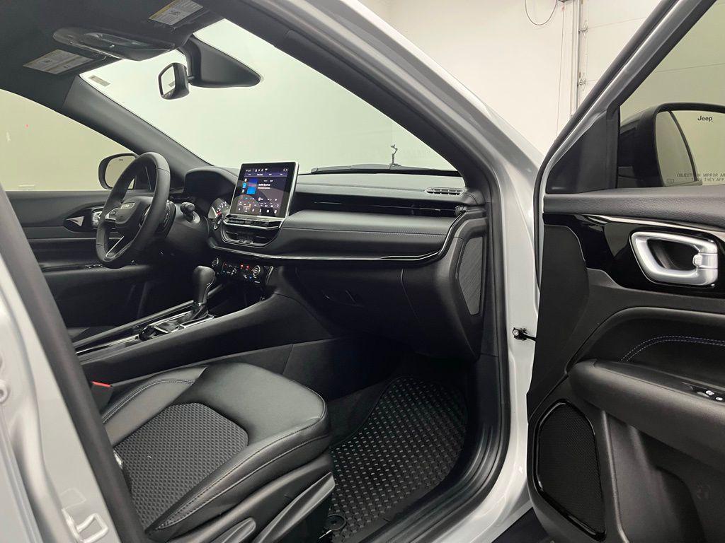 used 2025 Jeep Compass car, priced at $26,789