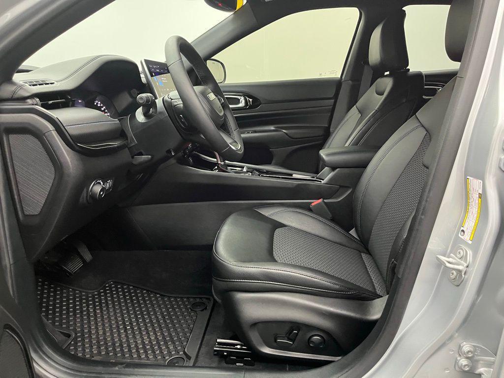 used 2025 Jeep Compass car, priced at $26,789