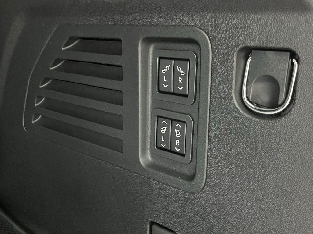 new 2026 Buick Enclave car, priced at $51,857