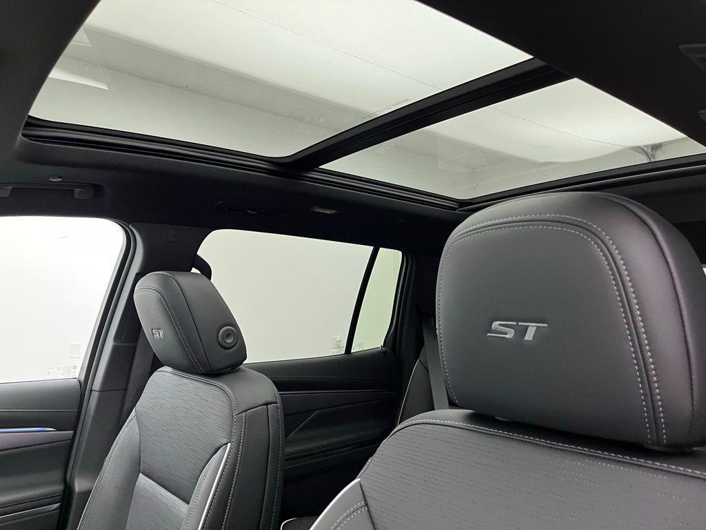 new 2026 Buick Enclave car, priced at $51,857