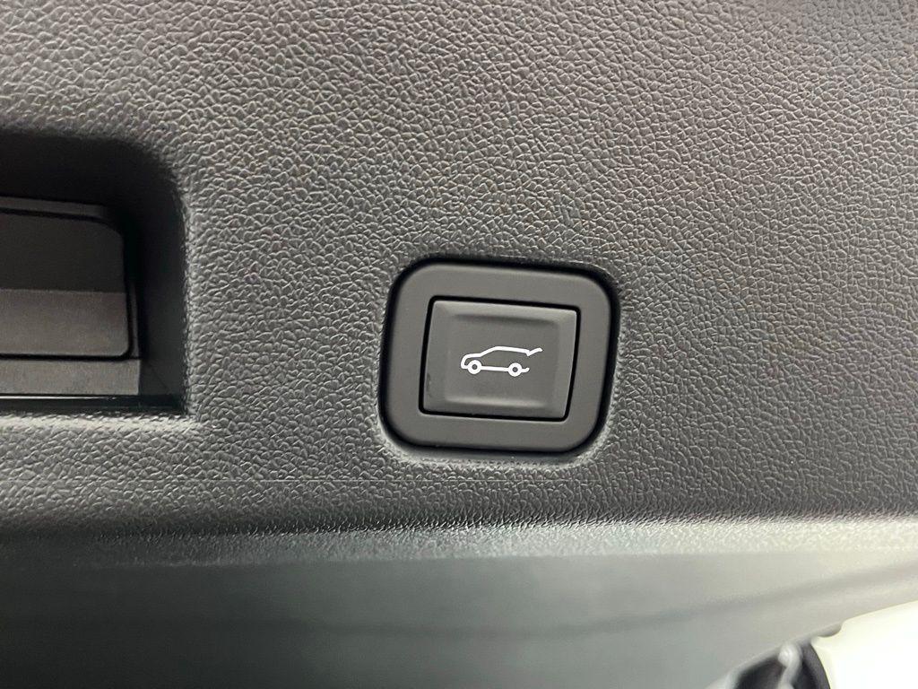 new 2026 Buick Enclave car, priced at $51,857