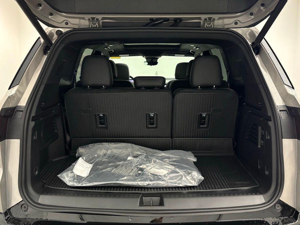 new 2026 Buick Enclave car, priced at $51,595