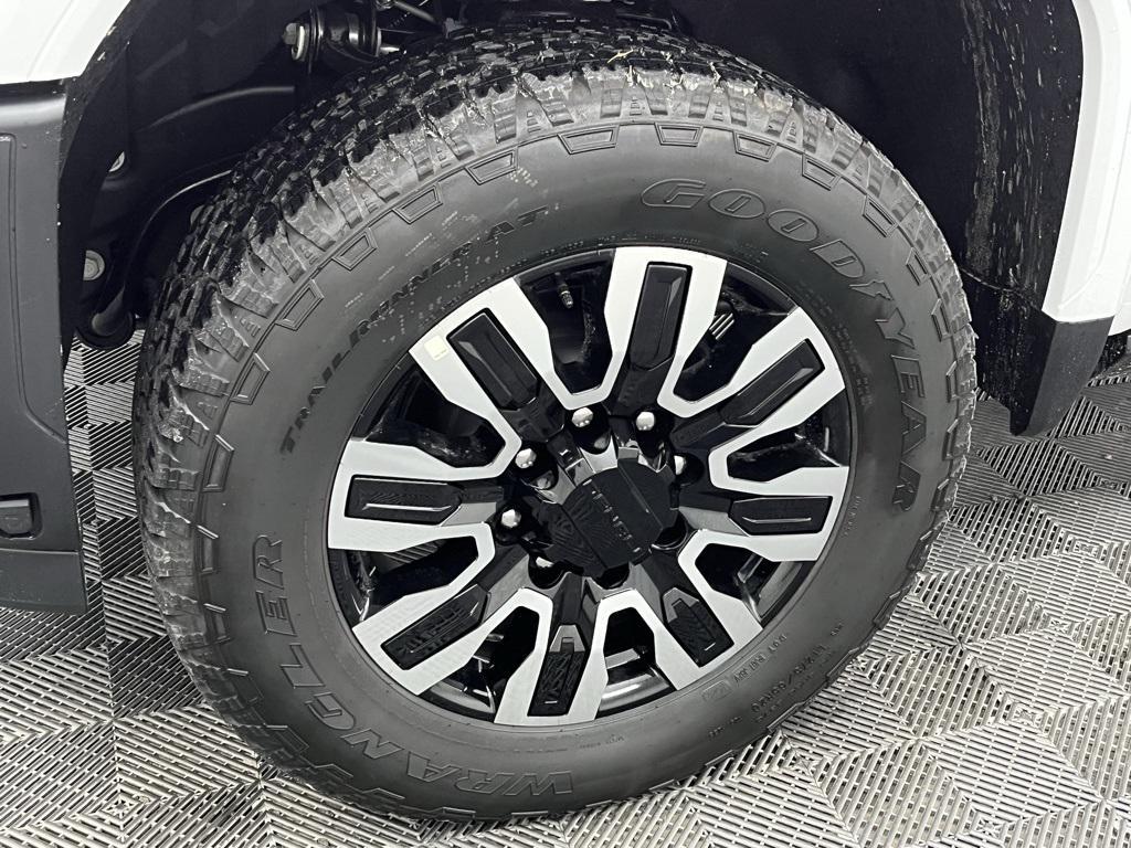 new 2025 GMC Sierra 2500 car, priced at $94,456