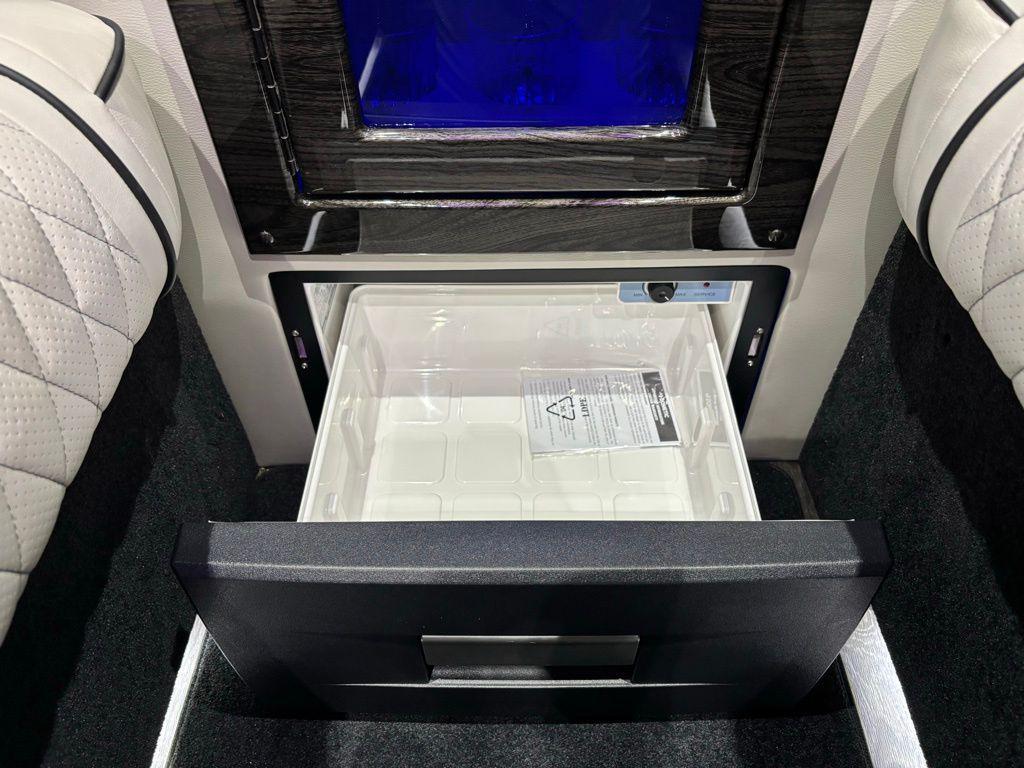 new 2025 Mercedes-Benz Sprinter 3500XD car, priced at $189,564